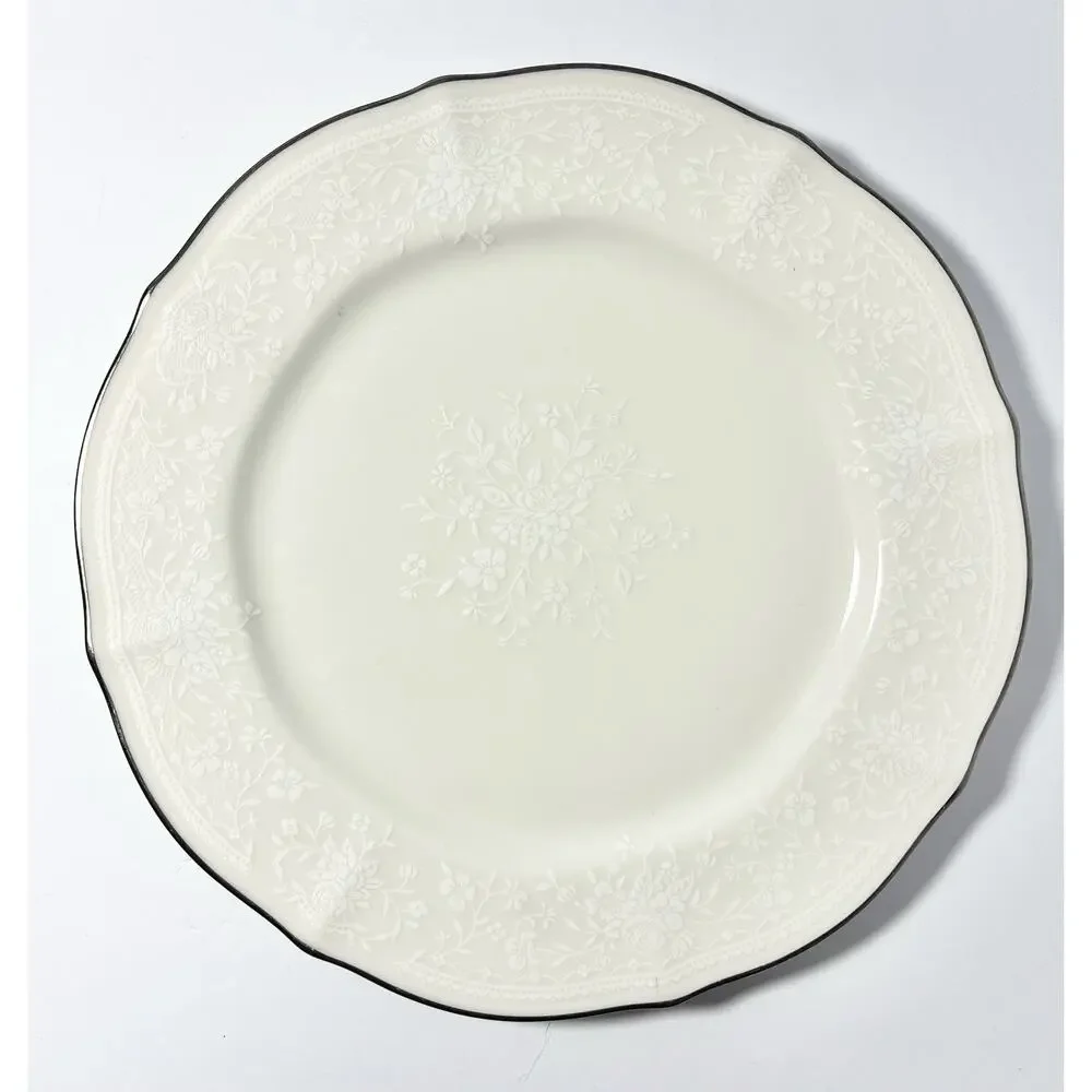Noritake “Chandon, Platinum” Set of 8 Bone China Bread Plates 7”